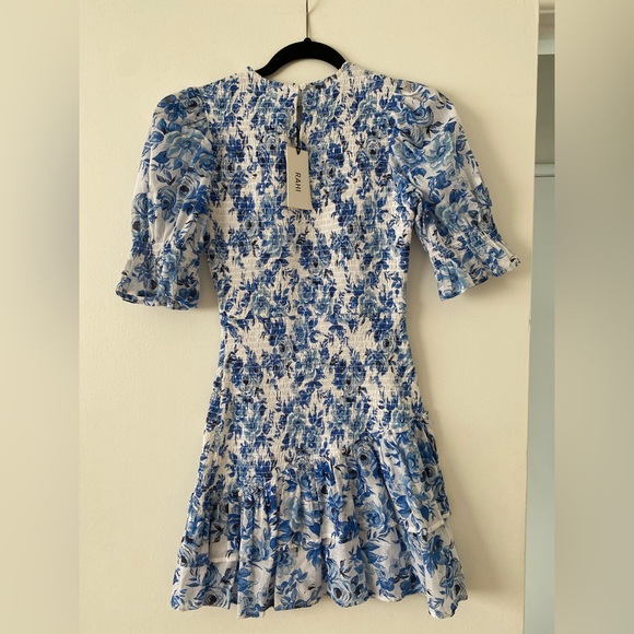 Floral Ruffle Mini Dress 🦋 - Picture 2 of 3